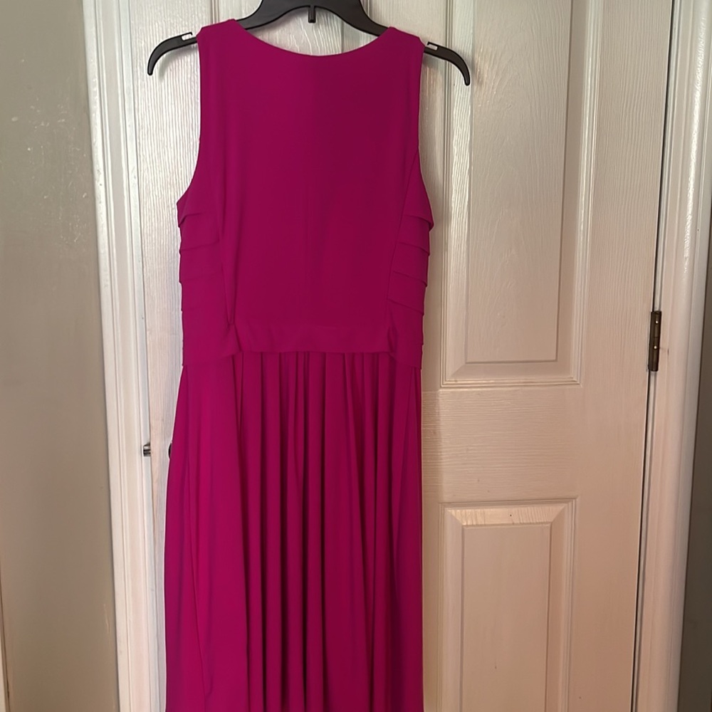Ralph Lauren dress. Gorgeous!! Worn a few times in excellent preowned condition - Picture 7 of 11